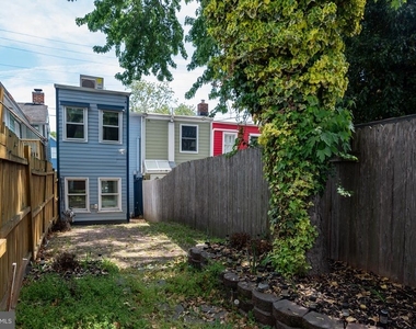 312 N Henry Street - Photo Thumbnail 29