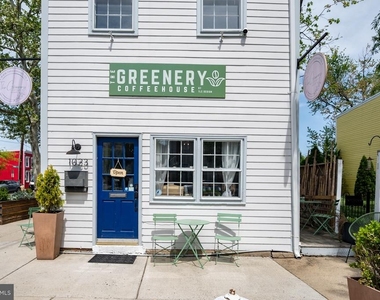 312 N Henry Street - Photo Thumbnail 36