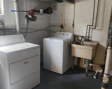 27 Hudson Street - Photo Thumbnail 6