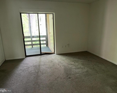 329 Shawmont Avenue - Photo Thumbnail 16