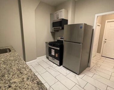 143 N 59th Street - Photo Thumbnail 17