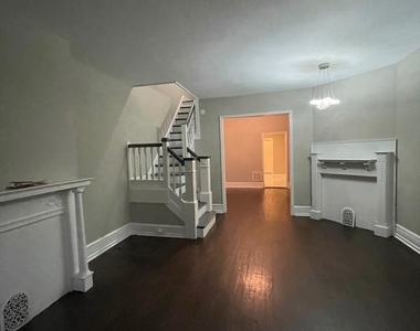 143 N 59th Street - Photo Thumbnail 3