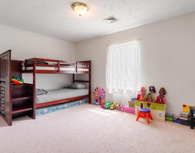 152 Granite Road - Photo Thumbnail 10