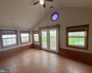 422 W 6th Avenue - Photo Thumbnail 33