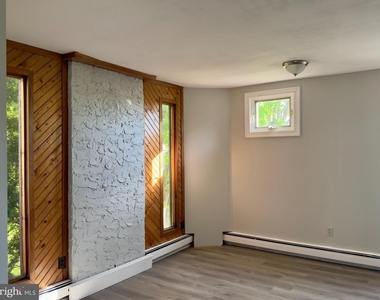 422 W 6th Avenue - Photo Thumbnail 6