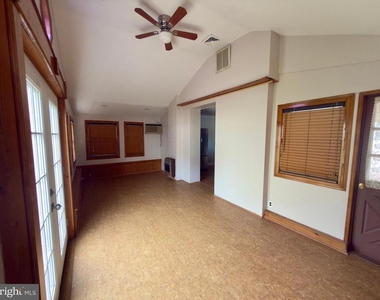 422 W 6th Avenue - Photo Thumbnail 38