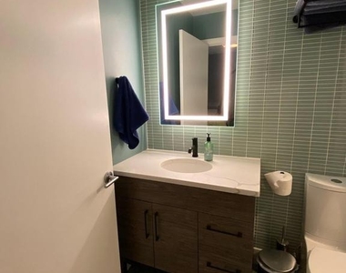 805 Rosehill Drive - Photo Thumbnail 22
