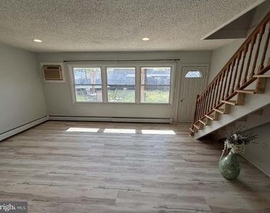 5 Nickelhill Lane - Photo Thumbnail 17