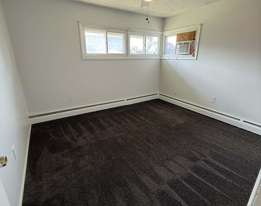 5 Nickelhill Lane - Photo Thumbnail 16