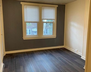 249 5th Avenue - Photo Thumbnail 8