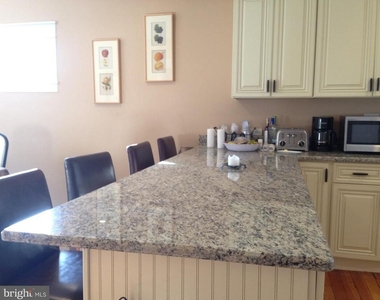 7103 Ventnor Avenue - Photo Thumbnail 15
