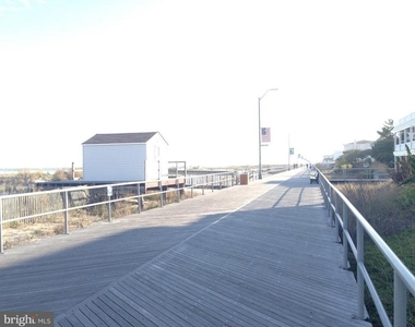 7103 Ventnor Avenue - Photo Thumbnail 33