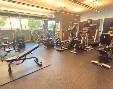 5750 Bou Avenue - Photo Thumbnail 32