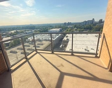 5750 Bou Avenue - Photo Thumbnail 15