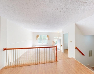 3038 Finsel Court - Photo Thumbnail 2