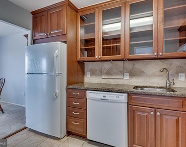 1111 University Boulevard W - Photo Thumbnail 14