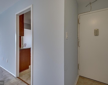 1111 University Boulevard W - Photo Thumbnail 11