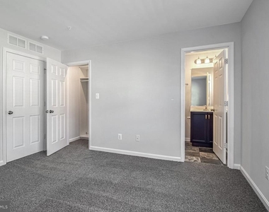 1057 Flint Court - Photo Thumbnail 3
