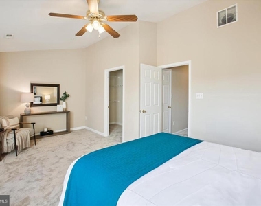 5528 Aeriel Place - Photo Thumbnail 17