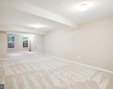 5528 Aeriel Place - Photo Thumbnail 33