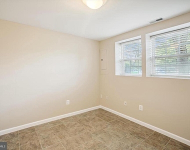 5528 Aeriel Place - Photo Thumbnail 30