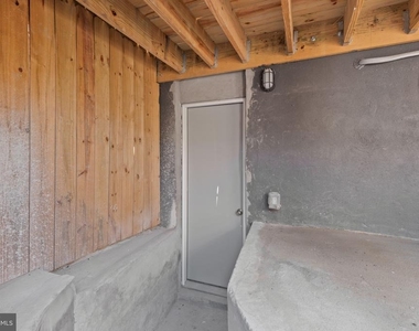 2219 E Chase Street - Photo Thumbnail 58