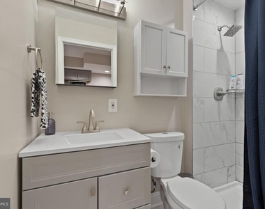 2219 E Chase Street - Photo Thumbnail 48