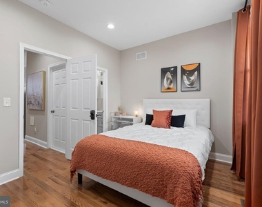 2235 E Chase Street - Photo Thumbnail 21