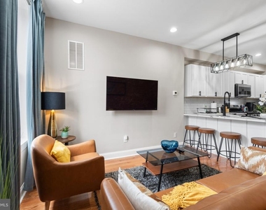 2235 E Chase Street - Photo Thumbnail 3