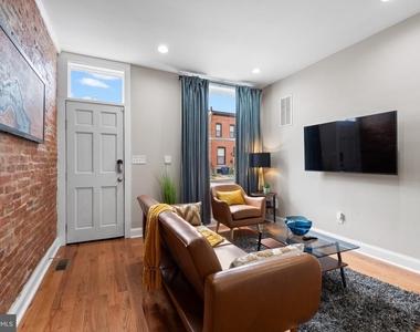 2235 E Chase Street - Photo Thumbnail 5