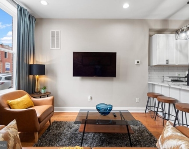 2235 E Chase Street - Photo Thumbnail 4