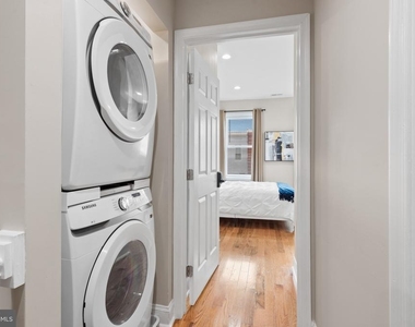 2235 E Chase Street - Photo Thumbnail 24