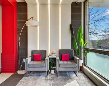 1500 Pennsylvania Avenue Se - Photo Thumbnail 1