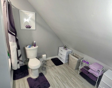 538 Newcomb Street Se - Photo Thumbnail 37