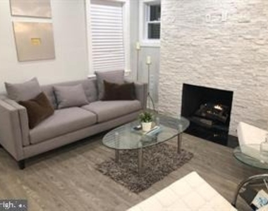 538 Newcomb Street Se - Photo Thumbnail 1