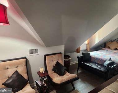 538 Newcomb Street Se - Photo Thumbnail 41