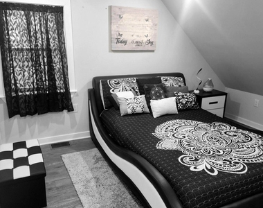 538 Newcomb Street Se - Photo Thumbnail 32