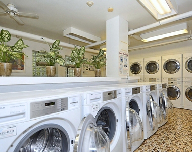 2500 Q Street Nw - Photo Thumbnail 28