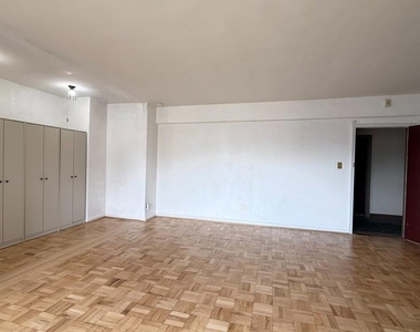 2500 Q Street Nw - Photo Thumbnail 22