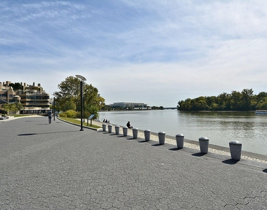 2500 Q Street Nw - Photo Thumbnail 45