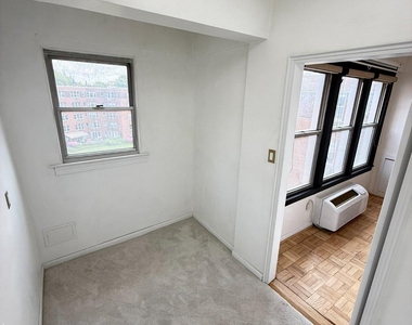 2500 Q Street Nw - Photo Thumbnail 19