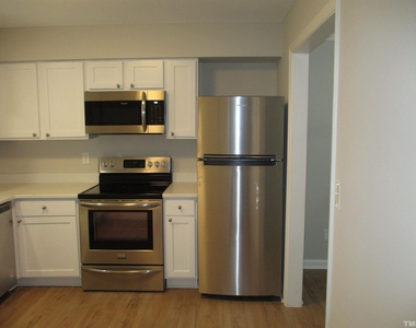 6435 New Market Way - Photo Thumbnail 3