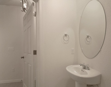 5420 Juniper Jct - Photo Thumbnail 14