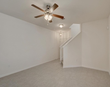 5420 Juniper Jct - Photo Thumbnail 9