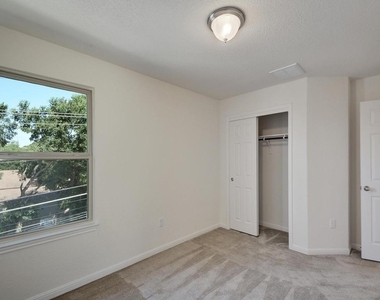 5420 Juniper Jct - Photo Thumbnail 24