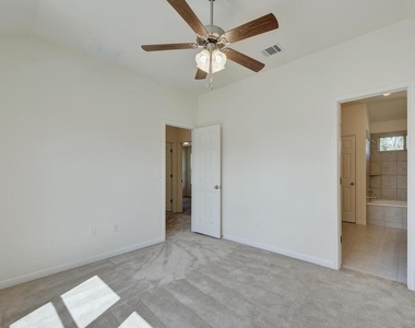 5420 Juniper Jct - Photo Thumbnail 16