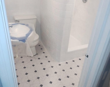 5340 Kingsbury Street - Photo Thumbnail 5