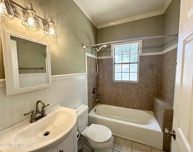 3867 Herschel Street - Photo Thumbnail 10