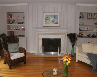 460 Highcrest Drive - Photo Thumbnail 27