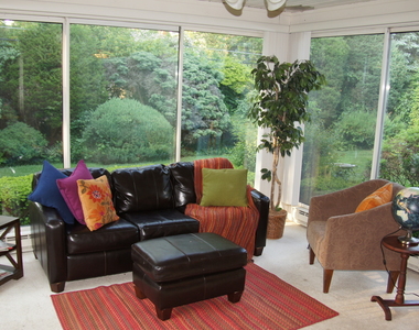 460 Highcrest Drive - Photo Thumbnail 33